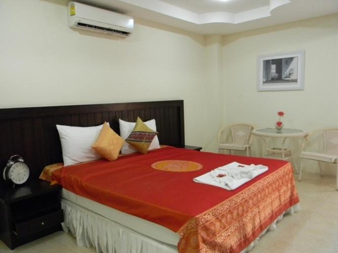 Hill Side Patong Hotel Ruang foto