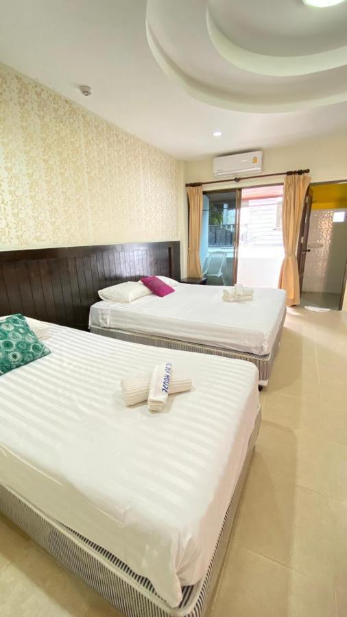 Hill Side Patong Hotel Bagian luar foto